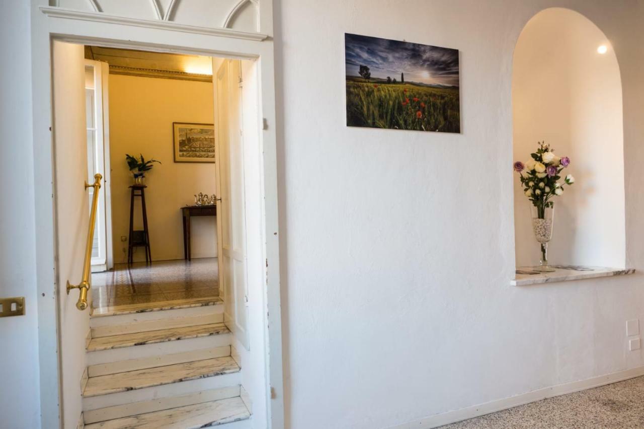 Residenza D'Epoca " Il Campo" By Francigenaapartments Siena Luaran gambar